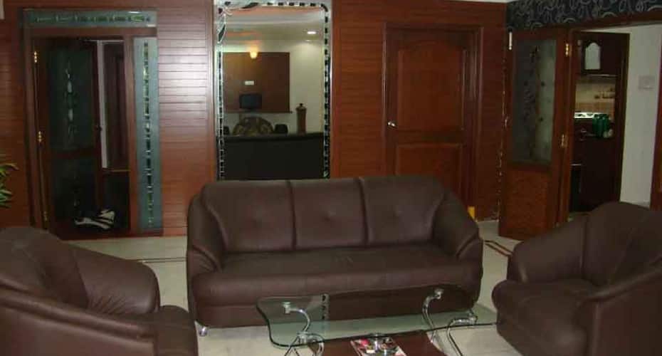 S Cube Xenizo Apartments - Jubilee Hills Road No 9, Hyderabad 3